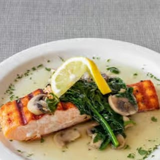 Grilled Salmon Fillet (L)